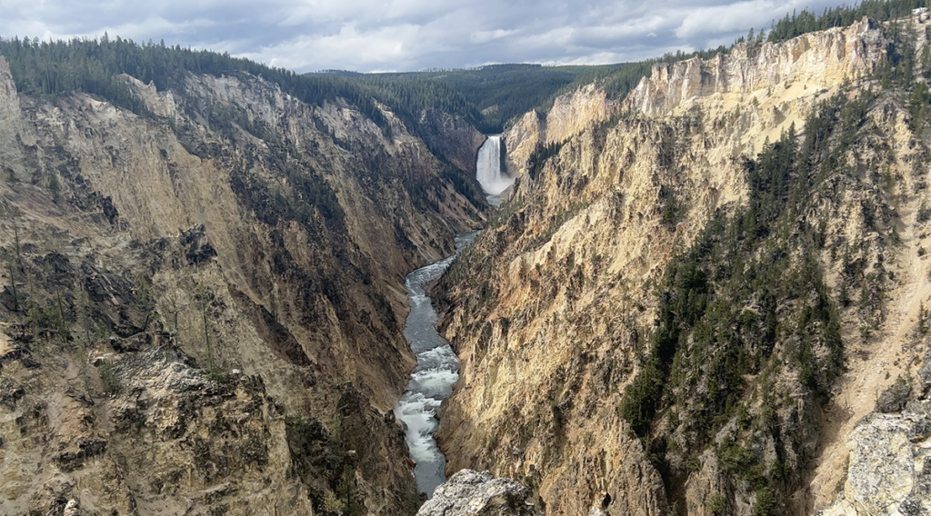 Landscape photo of The Grand Canyon of Yellowtone, at Yellowstone National Park, Wyoming.